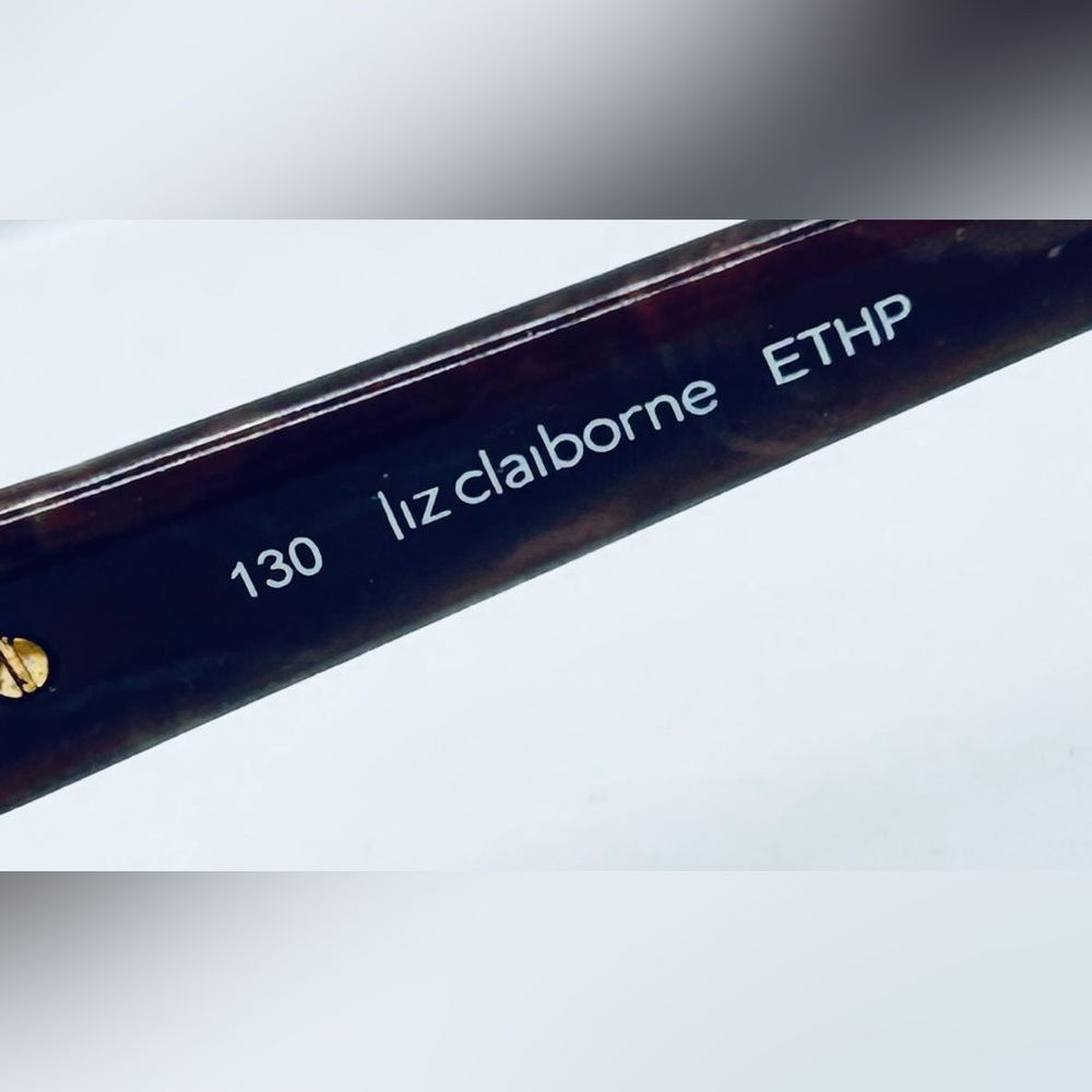 Liz Claiborne L507S Brown Oval Sunglasses Frames Only - Picture 7 of 8